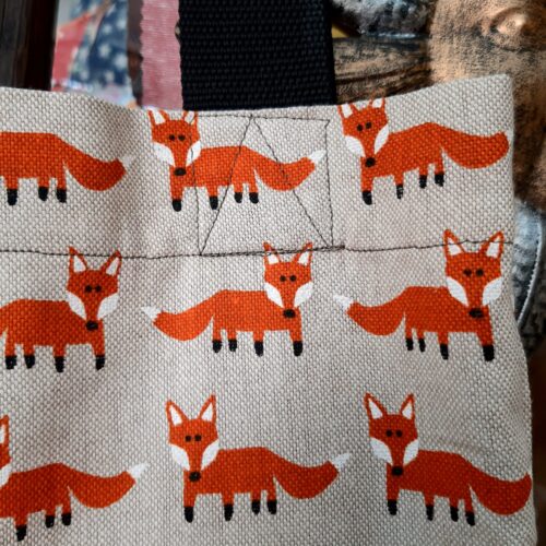 Bolso totebag exclusivo estampado zorros - Imagen 4