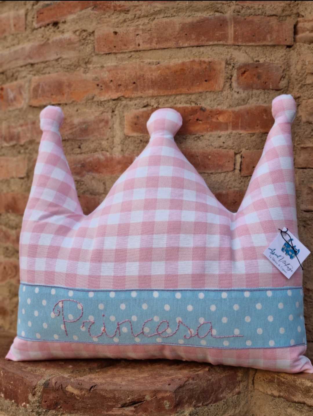 Cojin-princesa-cuadros-rosa-1-1
