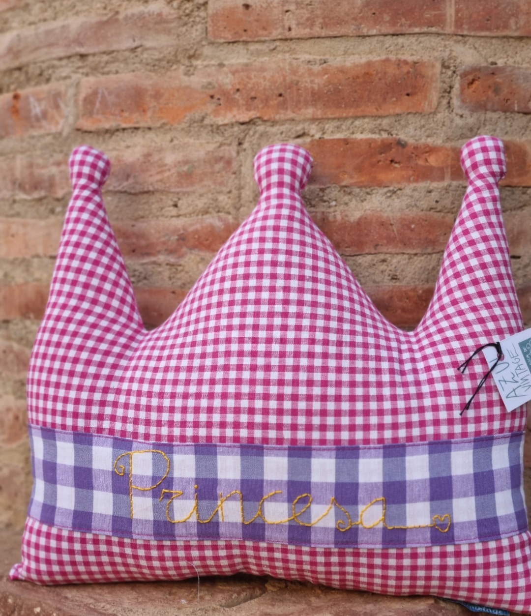 Corona-princesa-cuadros-fucsia