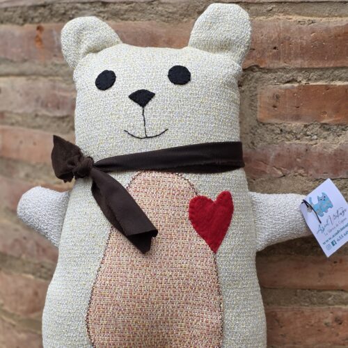 Peluche infantil osito amoroso vainilla - Imagen 3